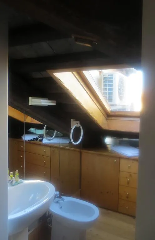 Apartment Appartamenti San Luca Venedig
